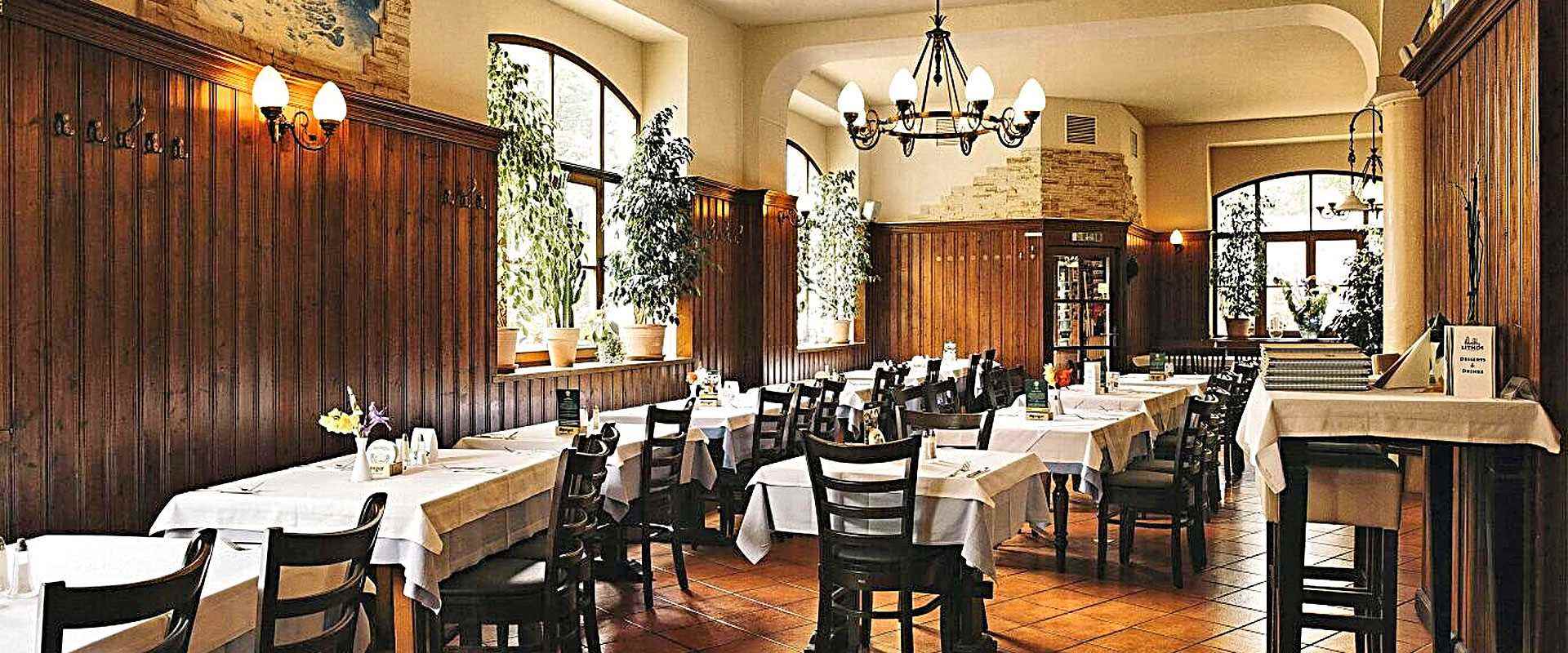 Griechisches Restaurant ''Taverne Lithos'' im Brecherspitz0